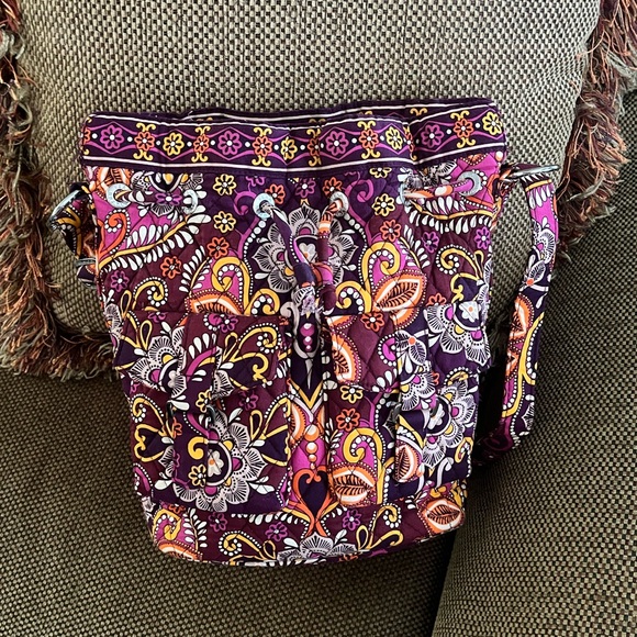 VERA BRADLEY Safari Sunset Drawstring bag!! - Picture 4 of 10